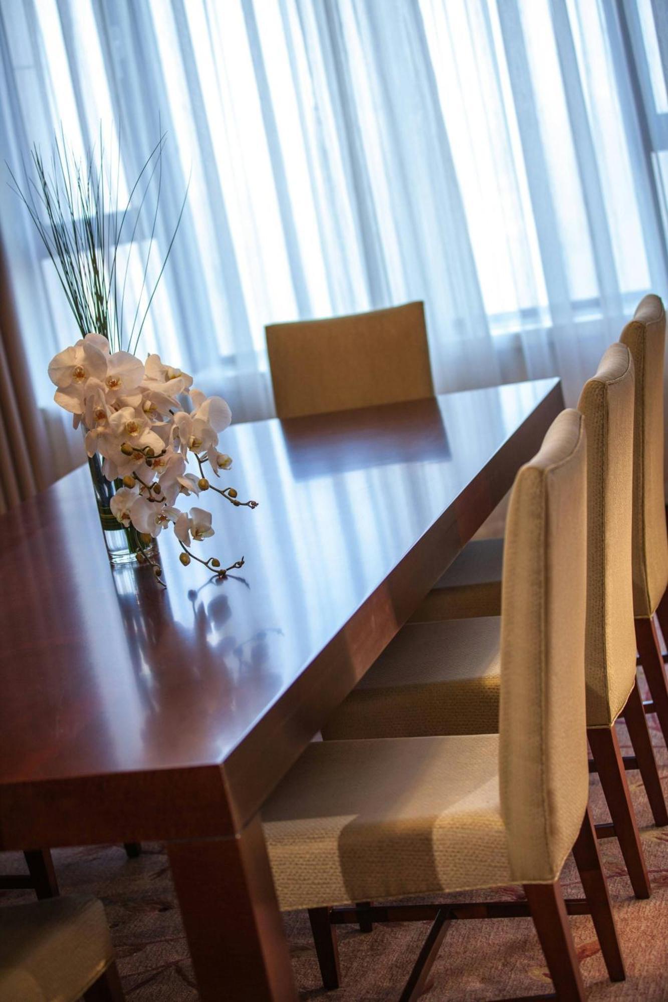 Renaissance Tianjin Lakeview Hotel Luaran gambar